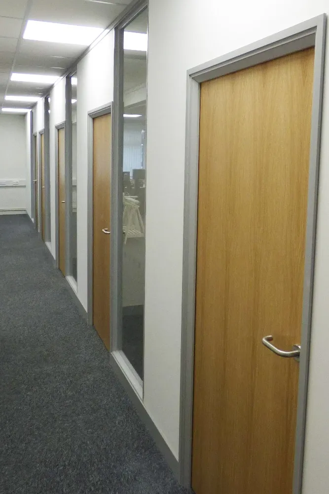 Worldmark Film, Weybridge. Komfire 75 Partitioning